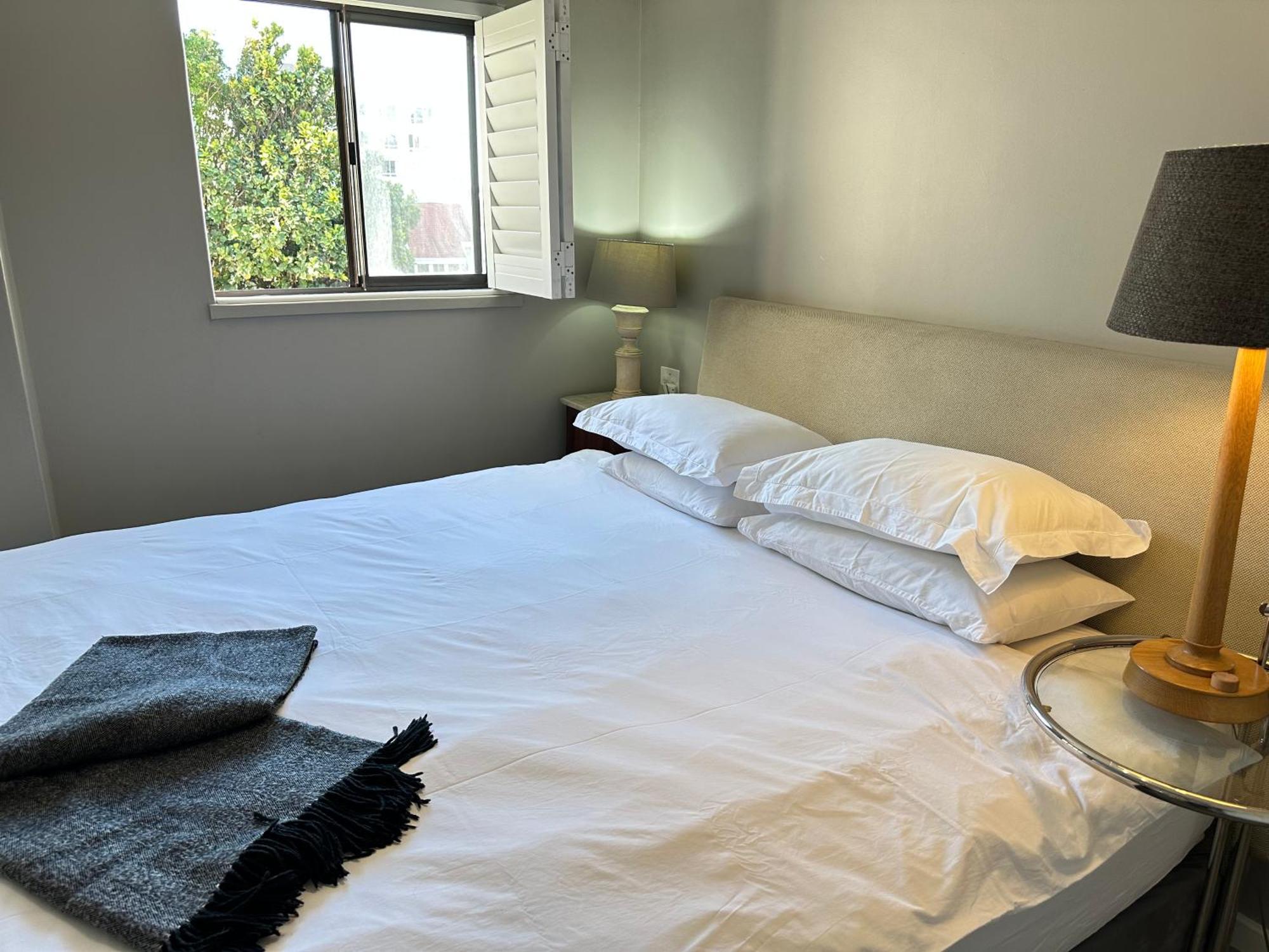 Green Point Self Catering Studios Cape Town Exterior photo