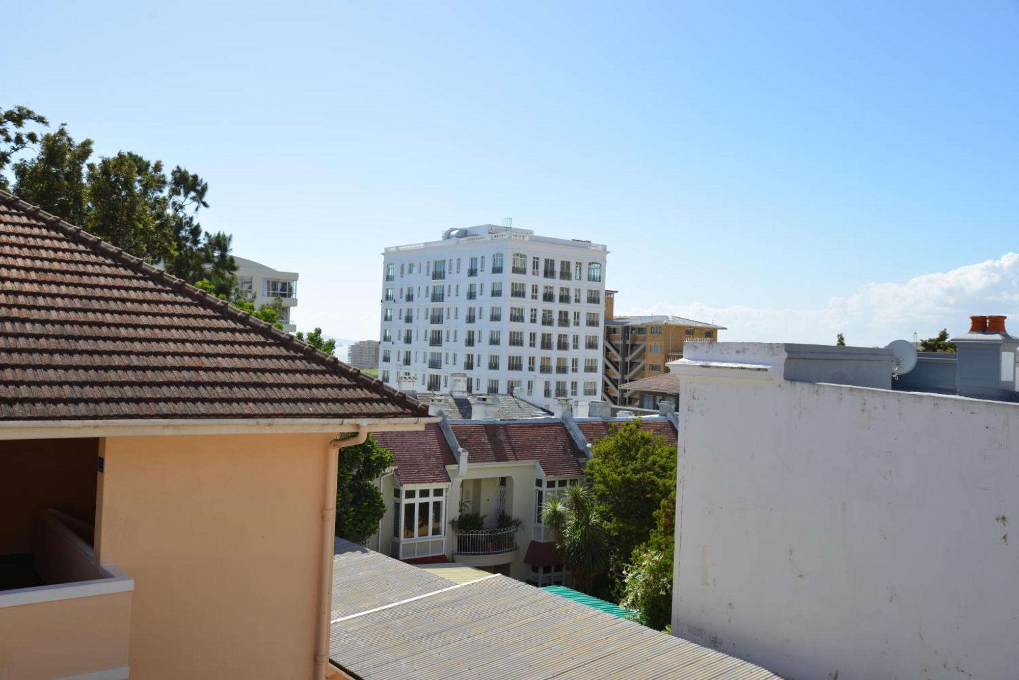 Green Point Self Catering Studios Cape Town Exterior photo